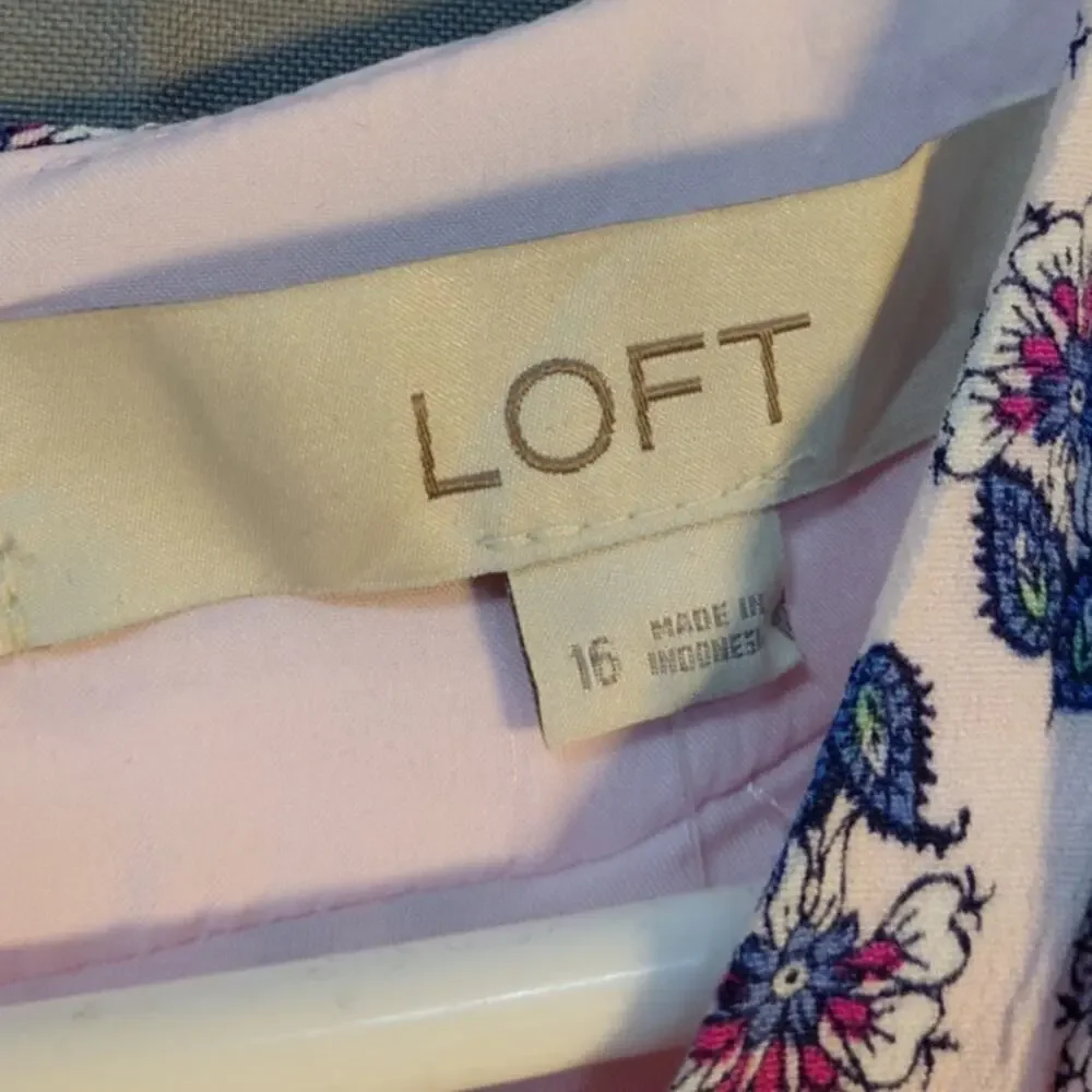 NWT Loft White Floral Peplum Top Women Size 16